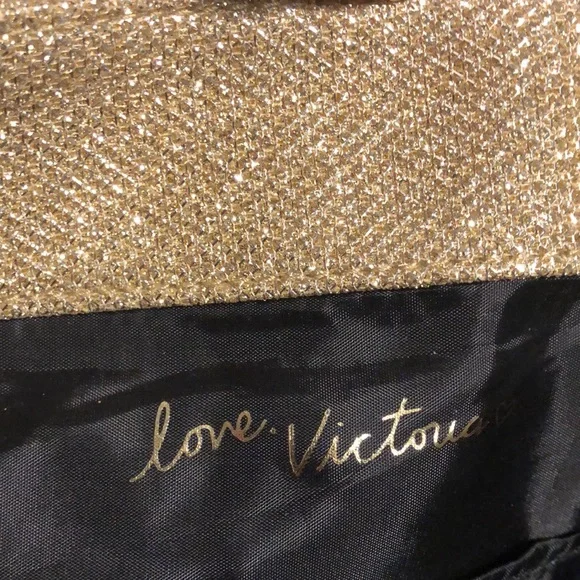 Victoria Secret Gold Tote Bag - Picture 5 of 11